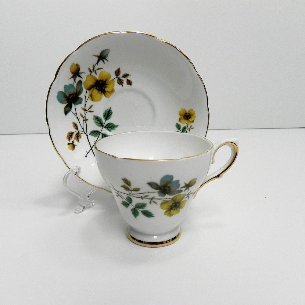 Collectable Vintage Royal Kendall Teacup & Saucer Yellow and Blue Flower